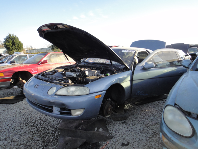 Illustration for article titled PNW Junkyard Visit